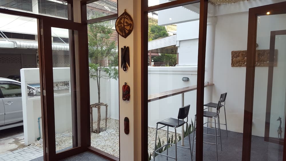 Haus Sathorn 21, Interior entrance, photo 2