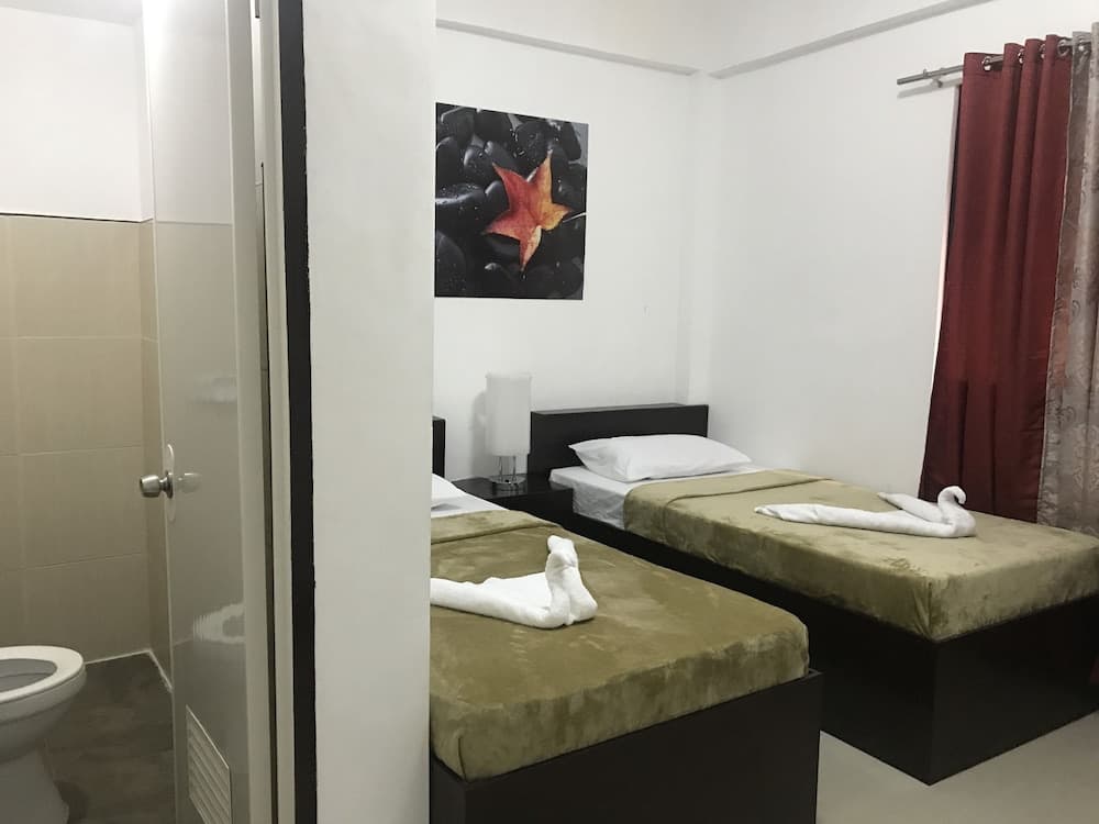 4C's Tourist Lodge, Room, photo 5