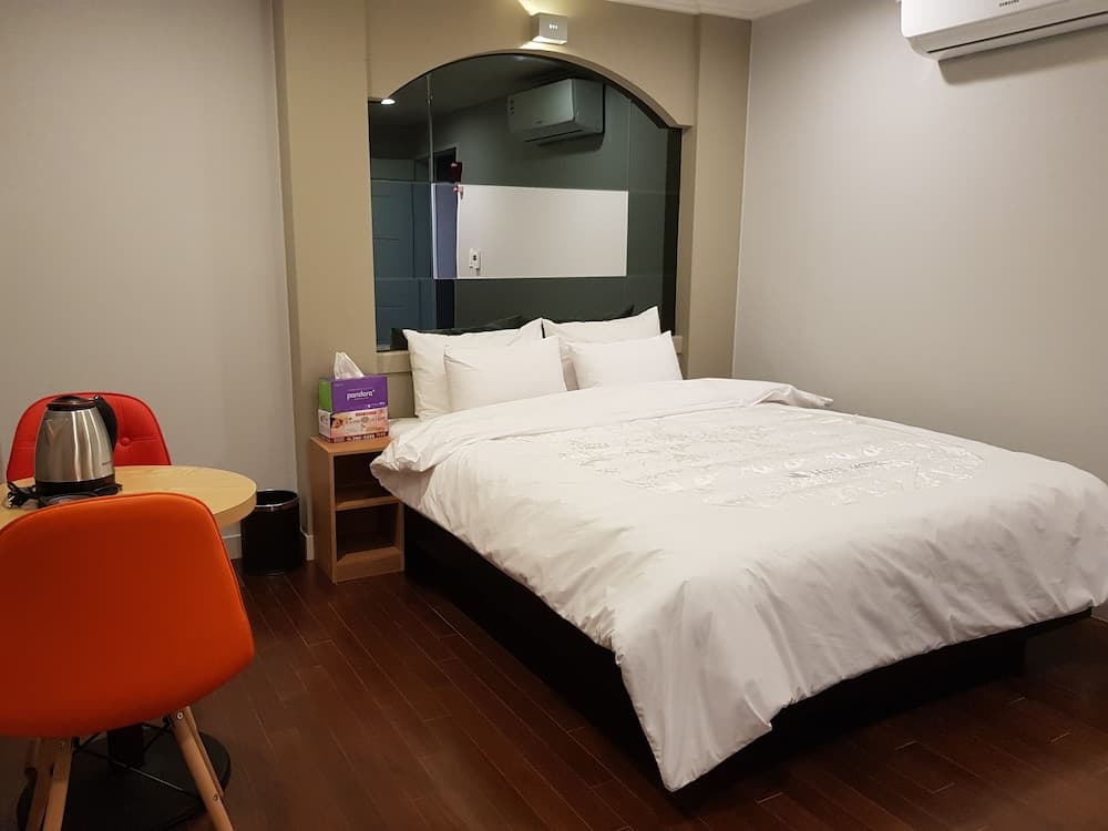 HITE Hotel, Room, photo 5