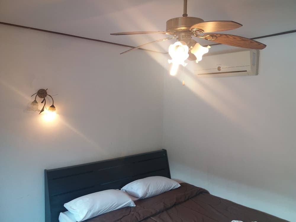 Ingphupha Resort and Restaurant, Room, photo 2