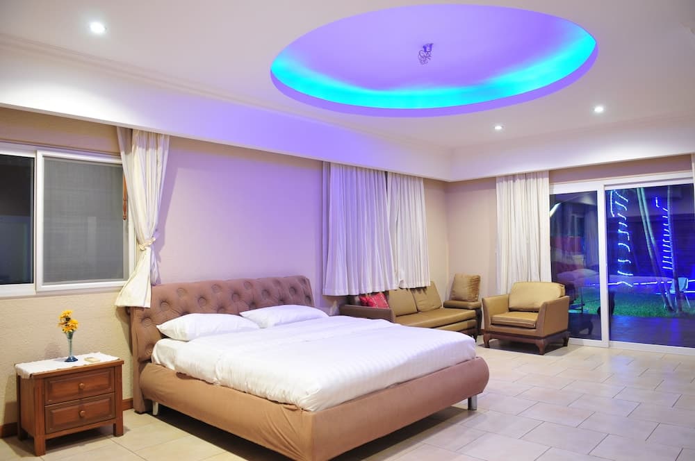 Blue Lagoon Pool Villa, Room, photo 2
