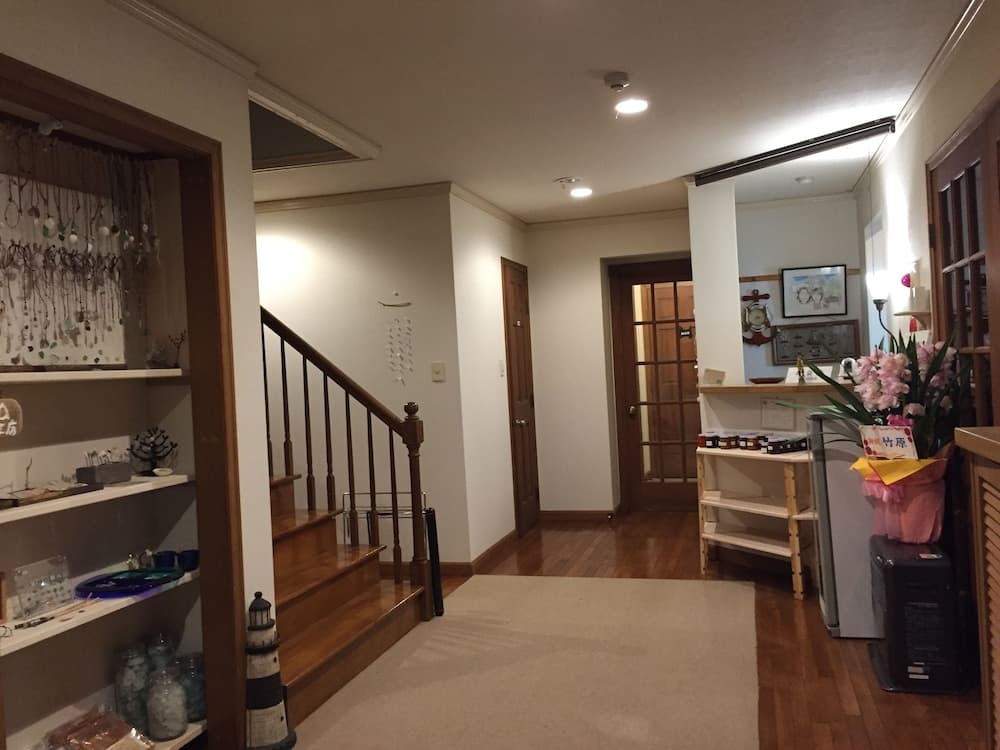 Guest House Bunk, Reception, photo 3