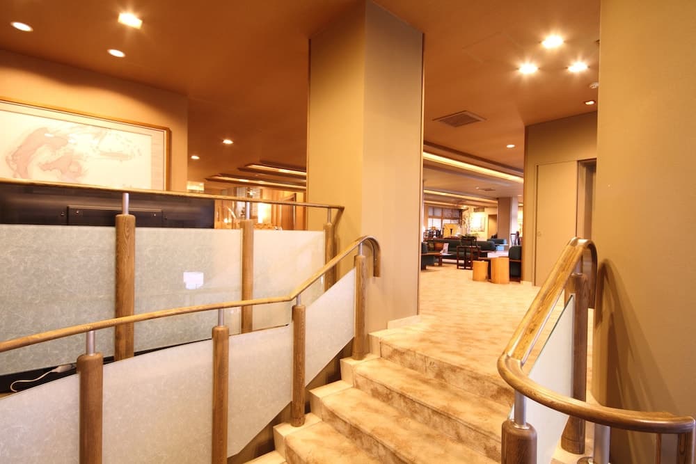 Yutorelo Toyako, Interior entrance, photo 3