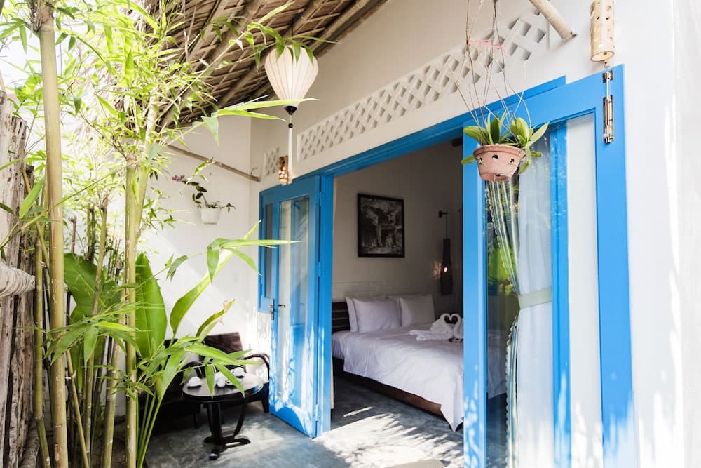 Cashew Tree Bungalow, Primary image, photo 1