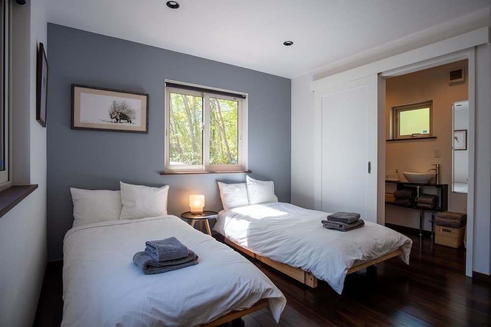 Forest Hideaway, Room, photo 5