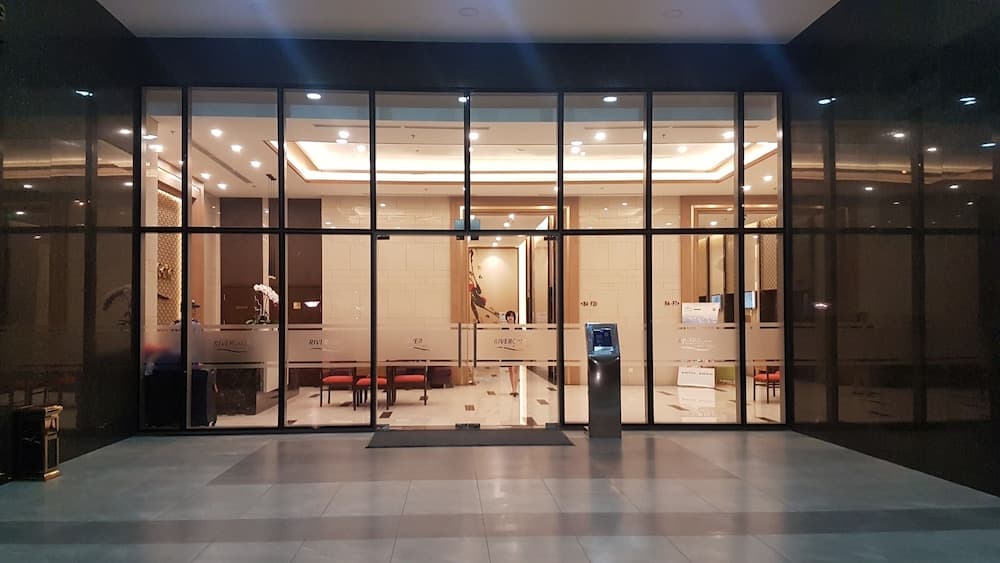 Herla Central Saigon, Interior entrance, photo 3