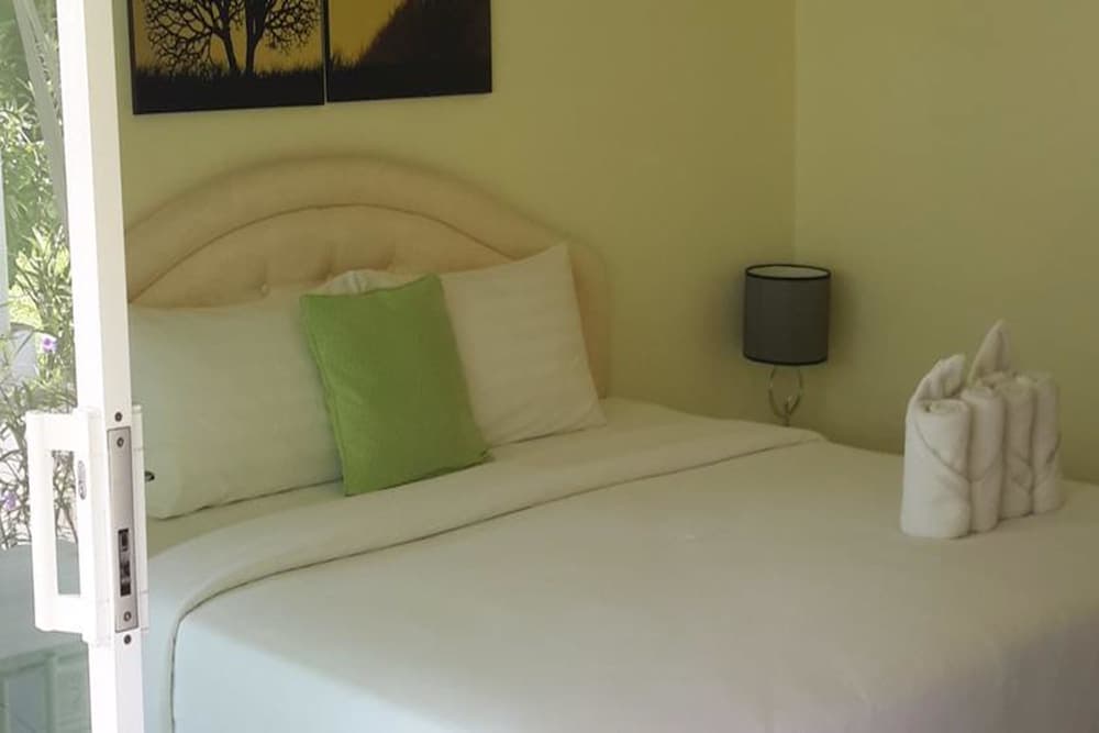 Sports Bar & Resort, Room, photo 5