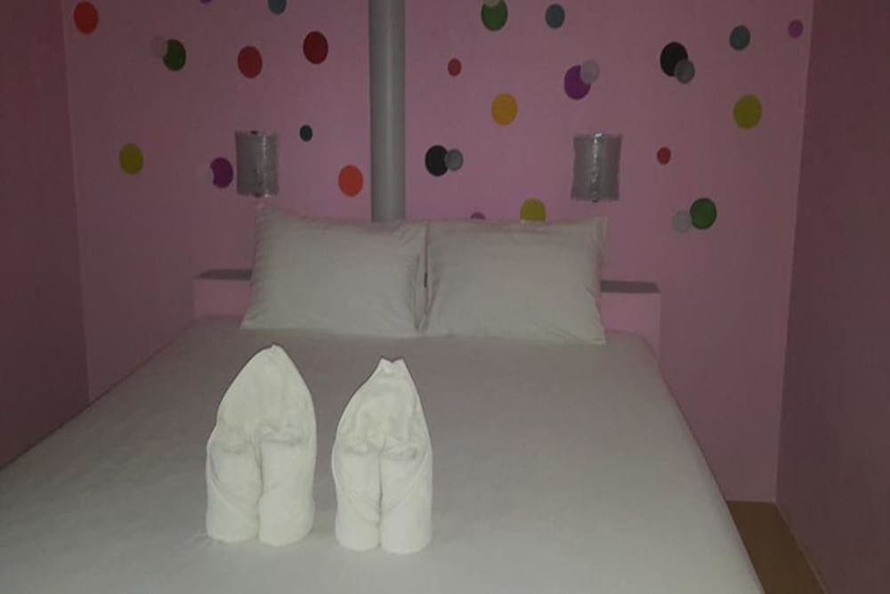 Sports Bar & Resort, Room, photo 4