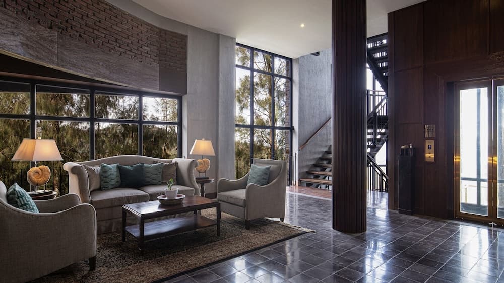 Plataran Bromo, Lobby sitting area, photo 4