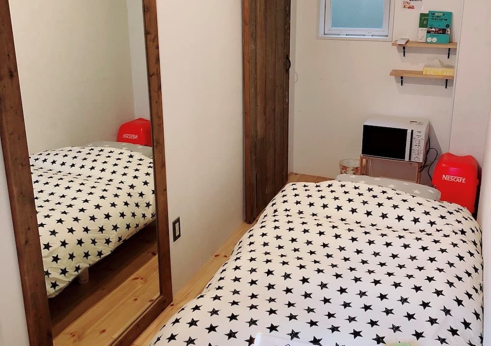 Osaka guesthouse RELASTAY, Room, photo 4