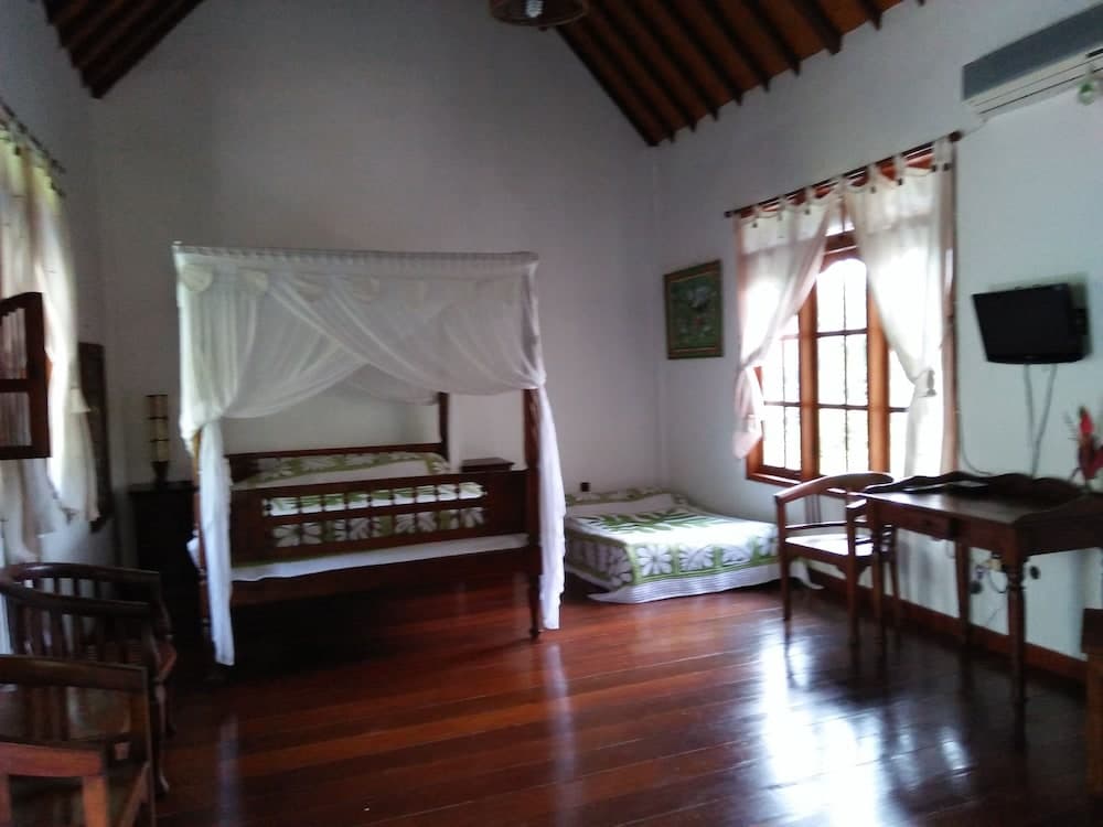 Puri Eling Blimbingsari, Room, photo 2