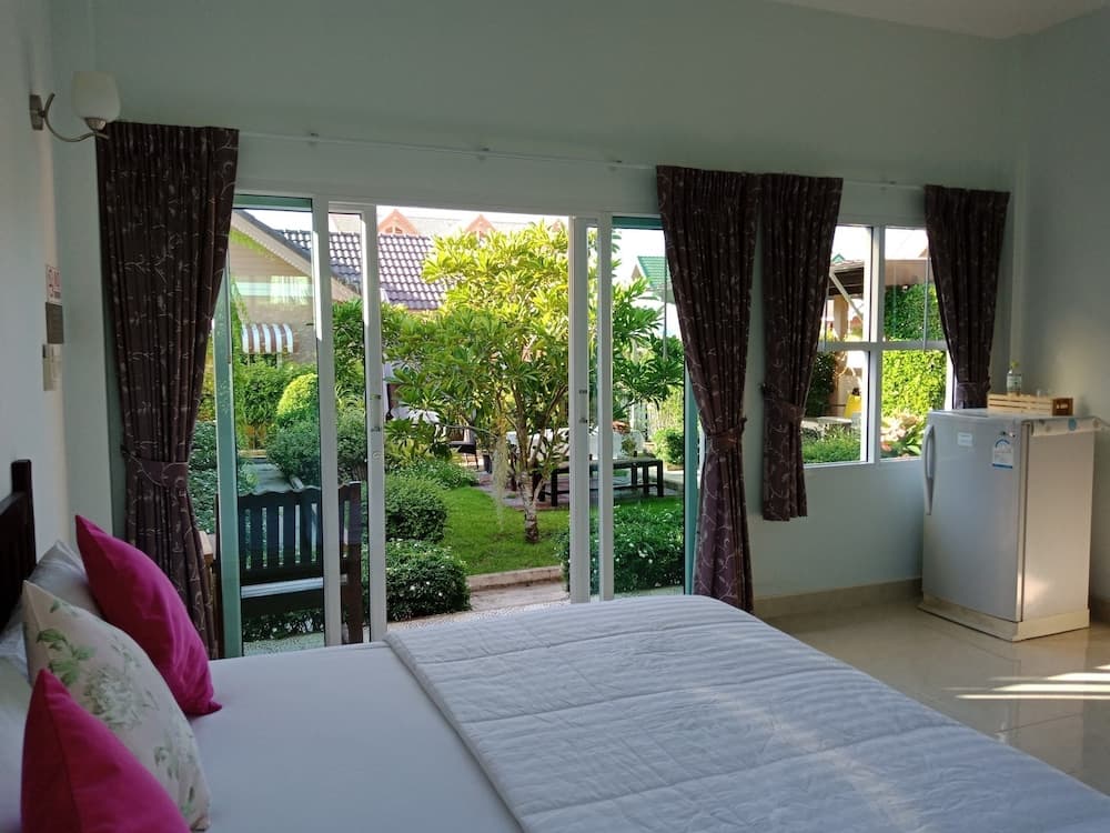 Baan Hai Bangsaray, Room, photo 4