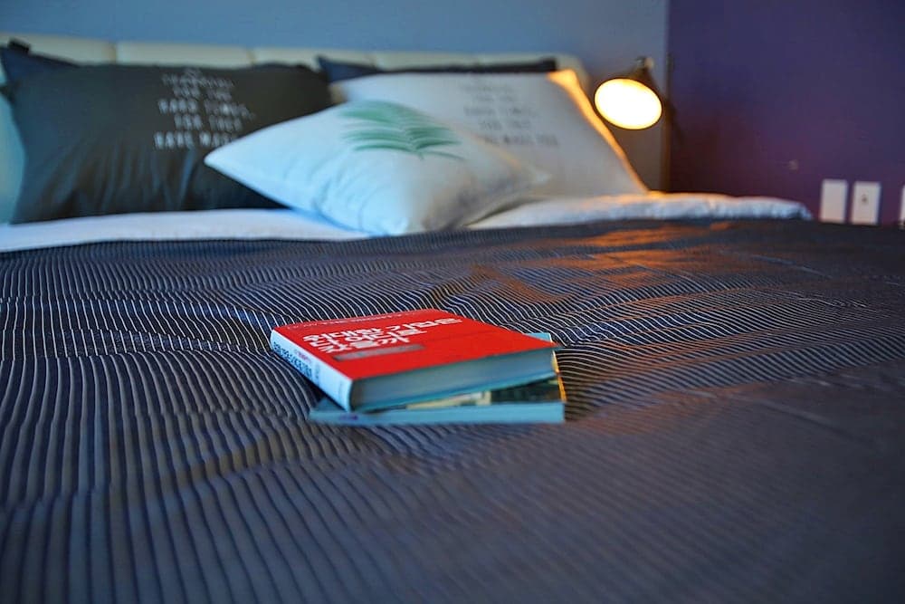Rest of May, Room, photo 3