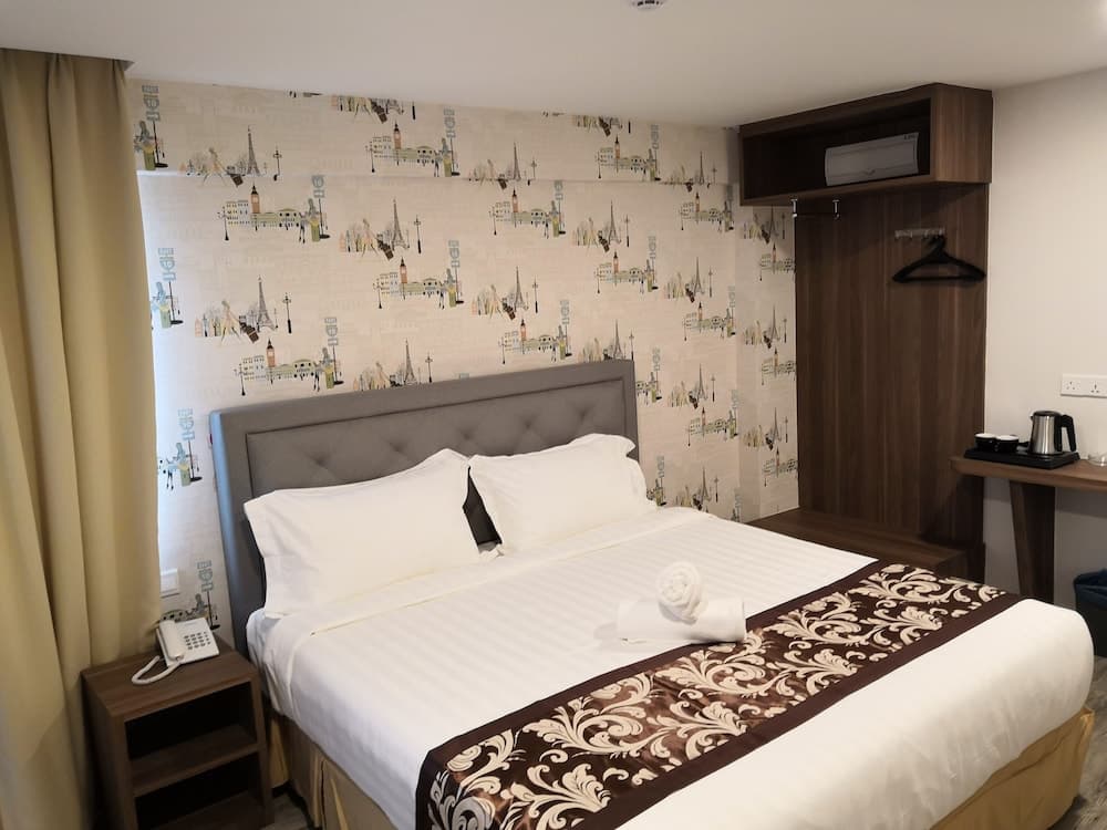 LoLex Hotel, Primary image, photo 1