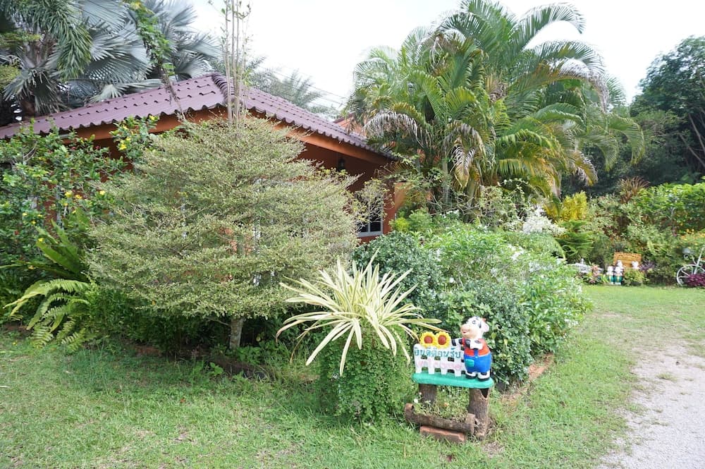 Iyara Resort, Check-in/check-out kiosk, photo 2