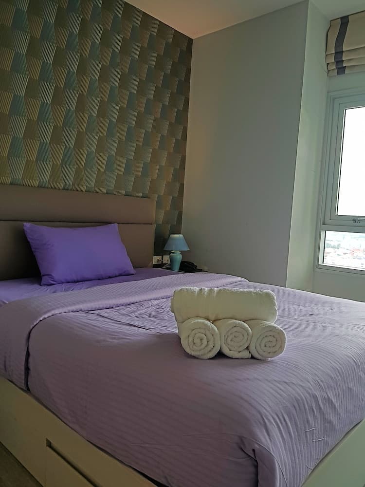1BR Centric Sea 812 With Infinity Pool, Room, photo 3
