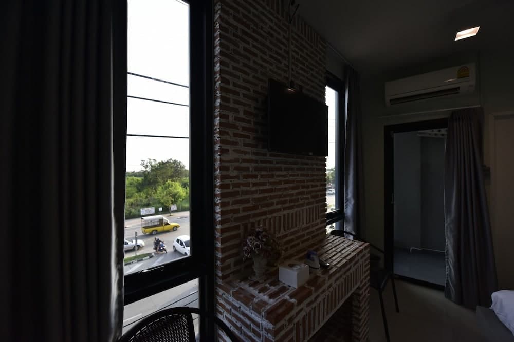A.M.Place, Interior entrance, photo 2