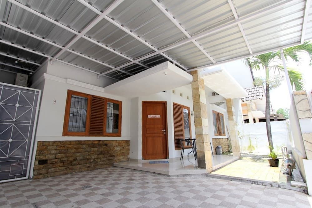 D'Java Homestay Babarsari By The Grand Java, Primary image, photo 1