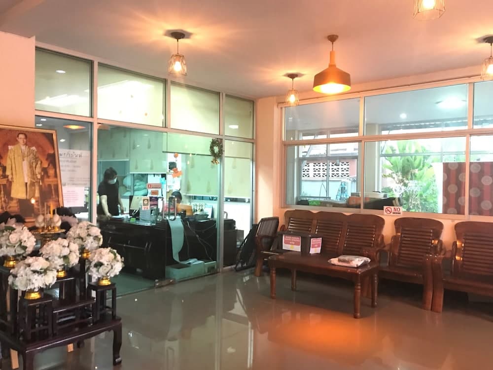 아리촌 아파트먼트 로비 좌석 공간 사진 5
