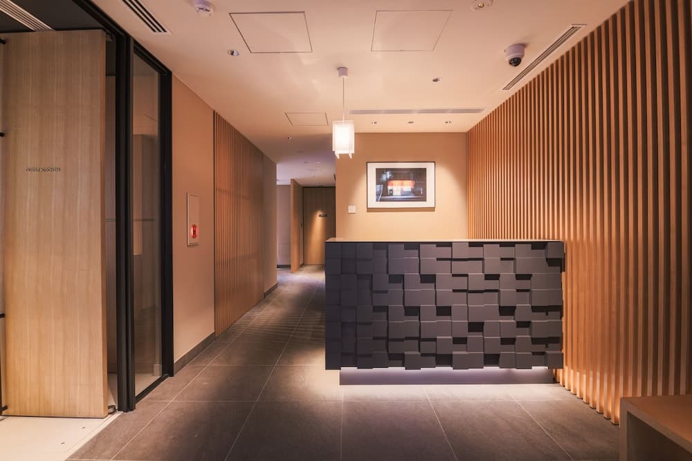 KABIN Koji, Reception, photo 1
