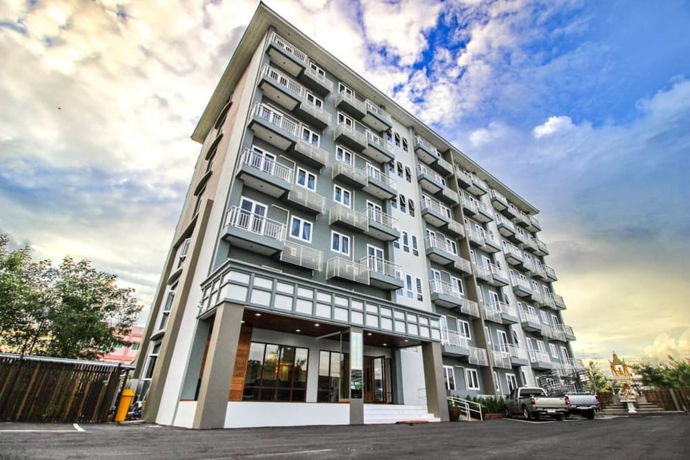 Tai-Shan Suites, Primary image, photo 1