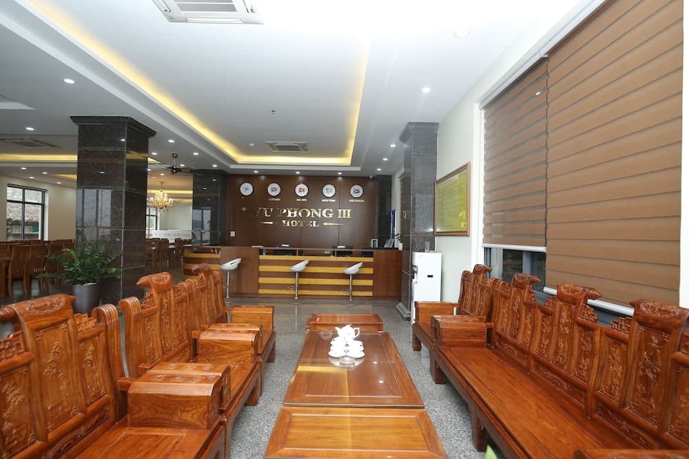 Vu Phong 3 Hotel, Lobby sitting area, photo 3