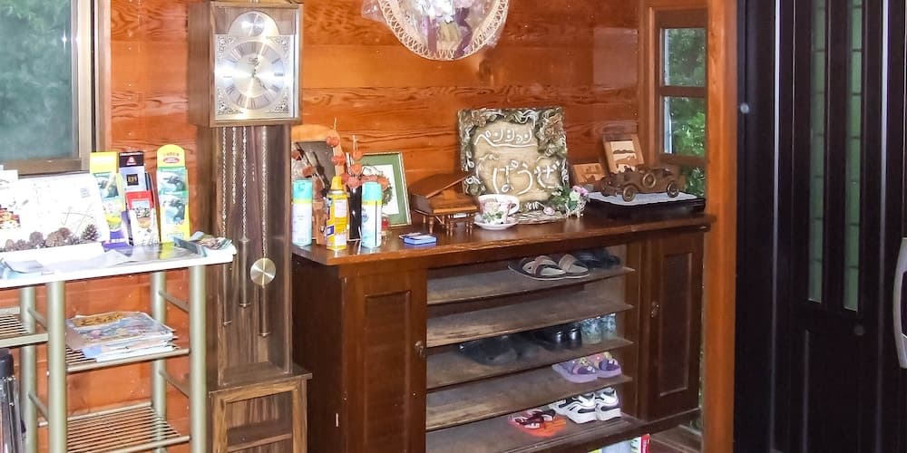 Yamanakako Pension Pause, Interior entrance, photo 4