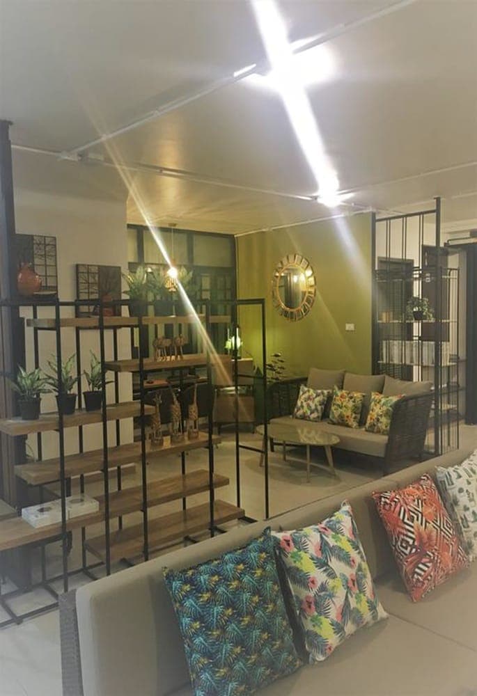 Bangkok Saran Poshtel, Lobby sitting area, photo 5