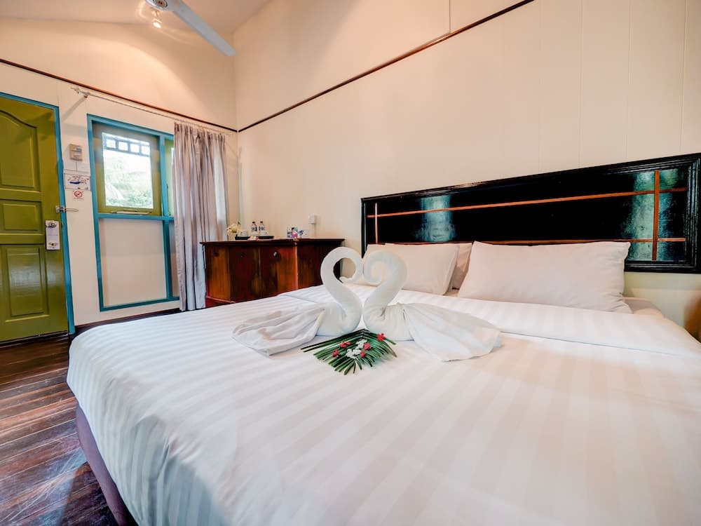Nirwana Beach Club, Room, photo 5