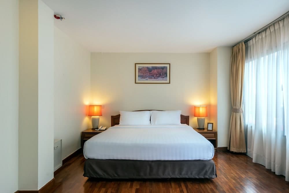 Bandara Silom Suites, Room, photo 5