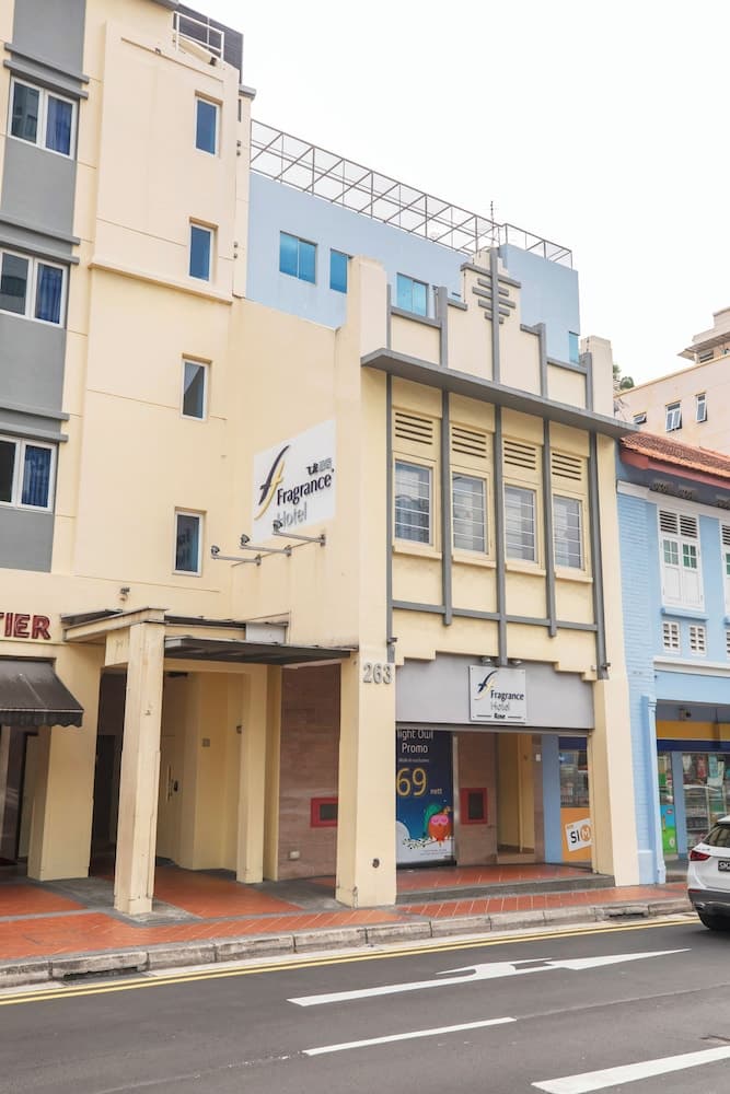 Fragrance Hotel - Rose, Primary image, photo 1