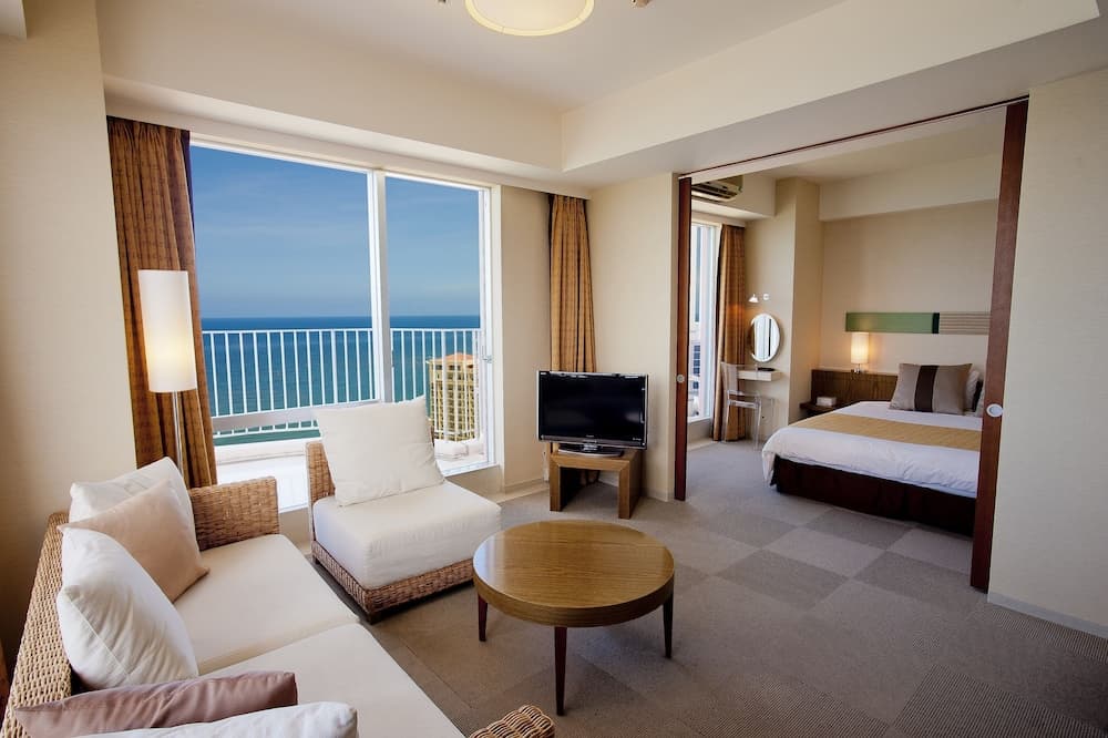 The Beach Tower Okinawa, Room, photo 4