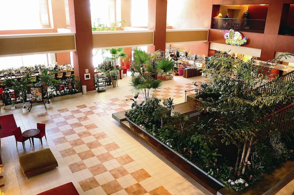 The Beach Tower Okinawa, Lobby, photo 3