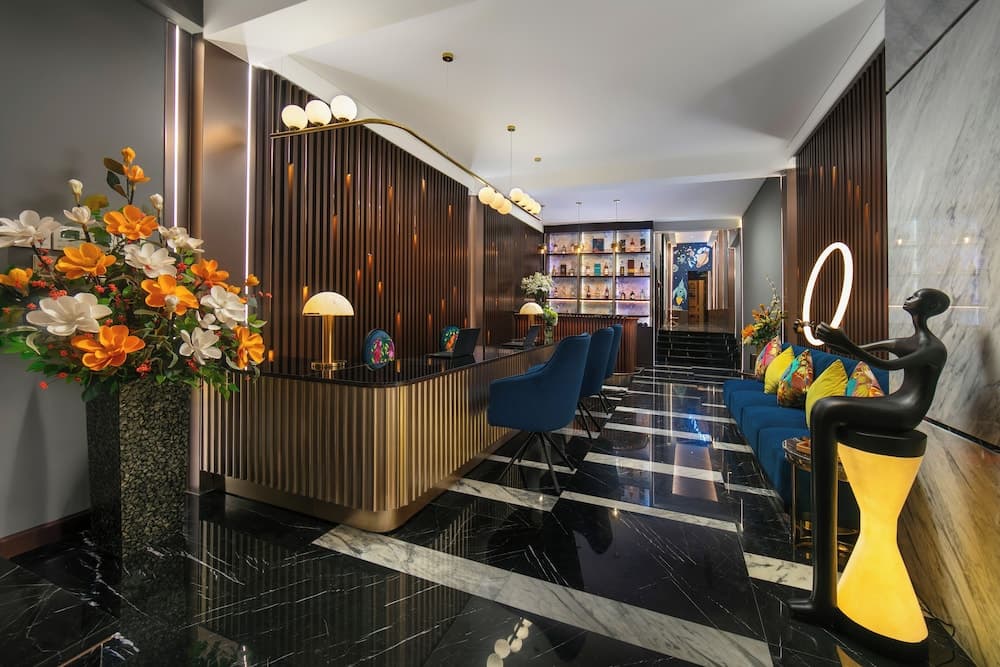 Aurora Central Hotel, Reception, photo 4