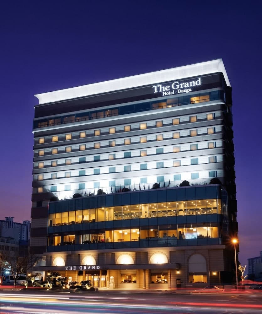 Grand Hotel, Primary image, photo 1