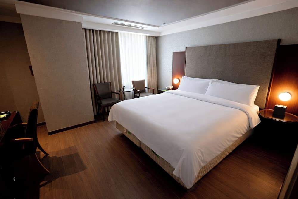 Grand Hotel, Room, photo 5