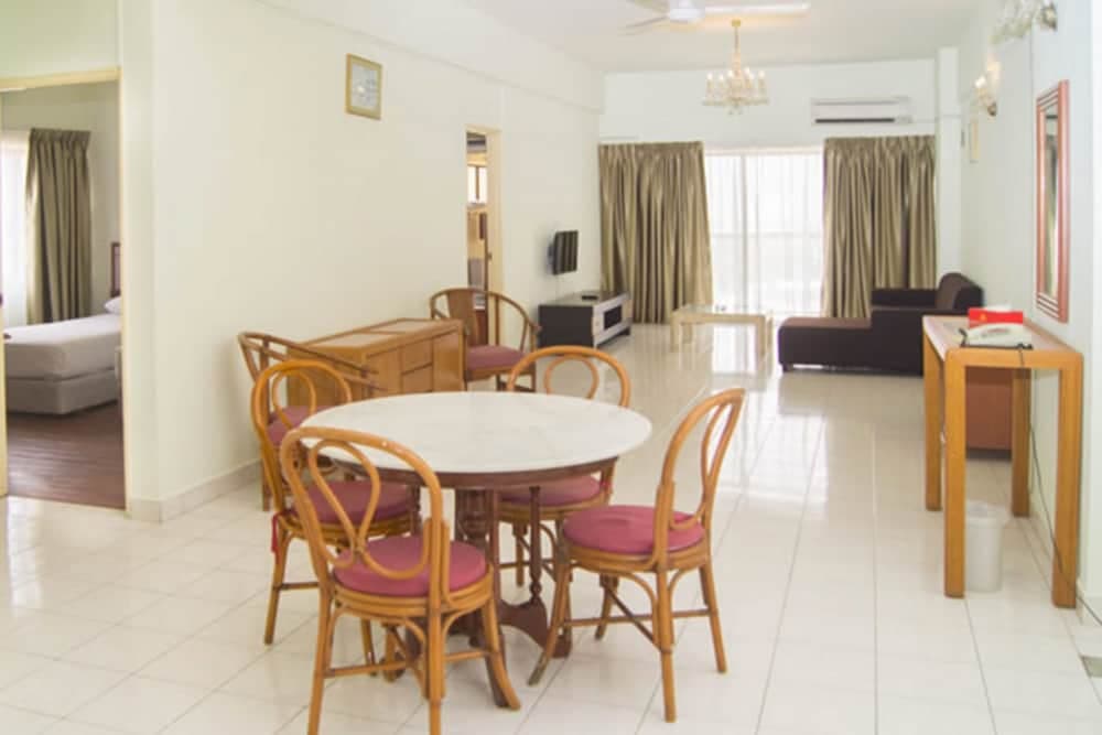 Hotel Grand Continental Kuantan, Room, photo 5