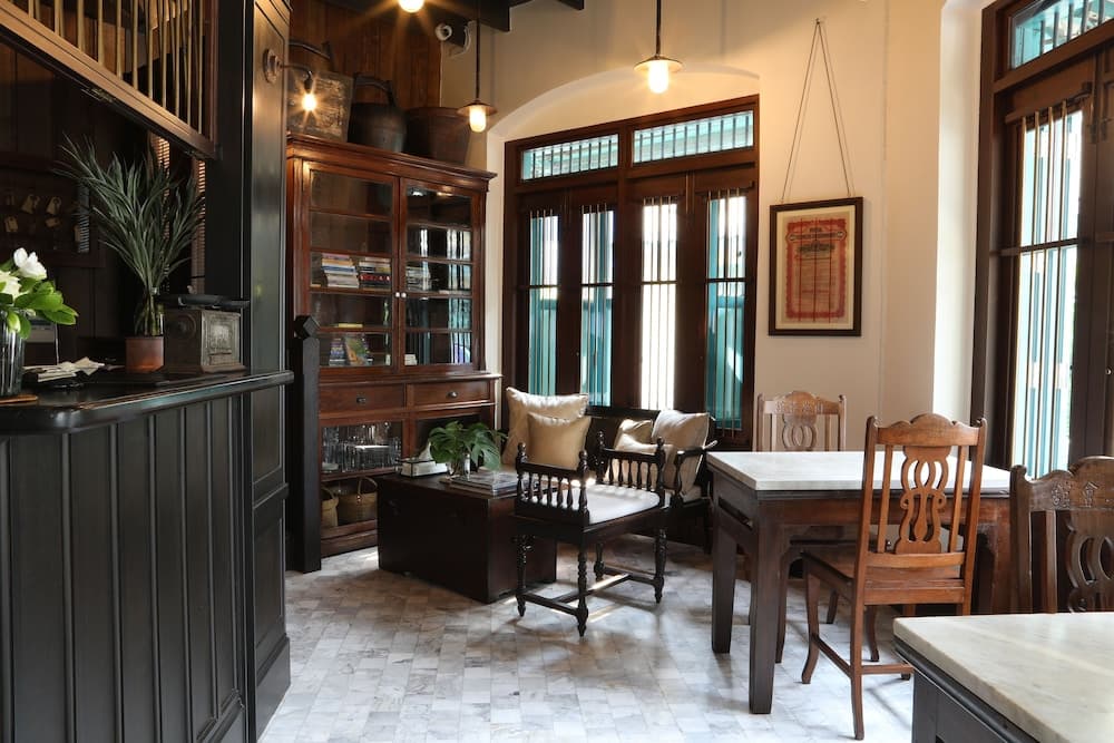 1905 Heritage Corner, Lobby, photo 2