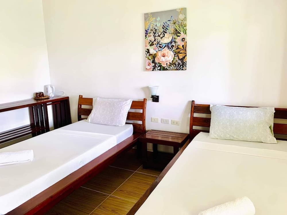 Ocean 101 Beach Resort, Room, photo 2