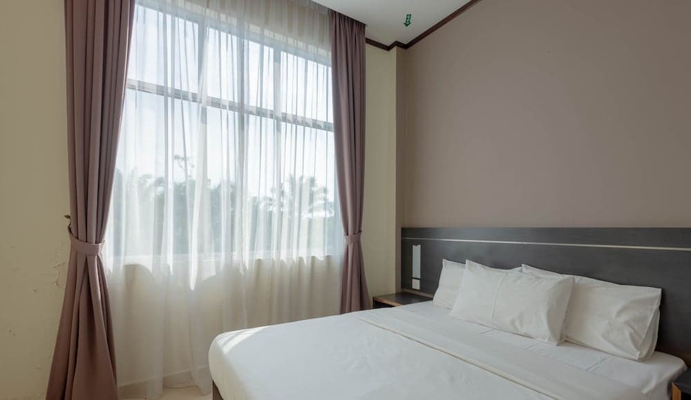 Kesang Laut Hotel, Room, photo 4