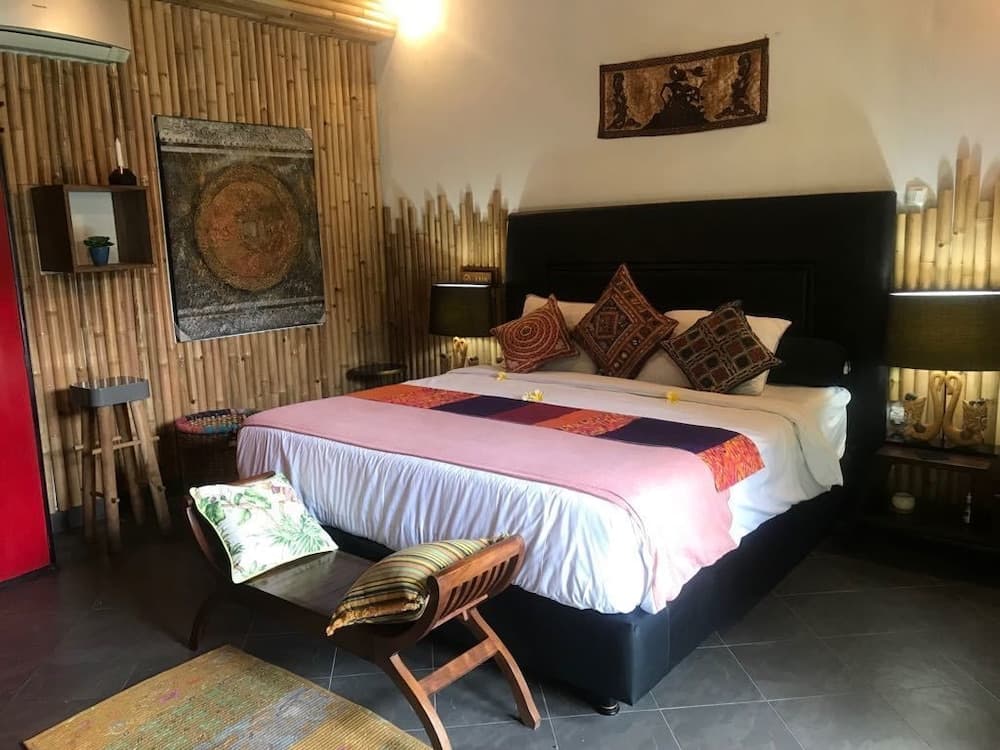 Fengshui Villa, Primary image, photo 1