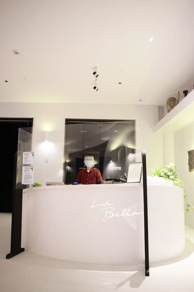라 벨라 부티크 호텔 리셉션 사진 2