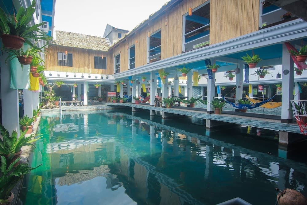 247 BalikBayan Fun Resort, Primary image, photo 1