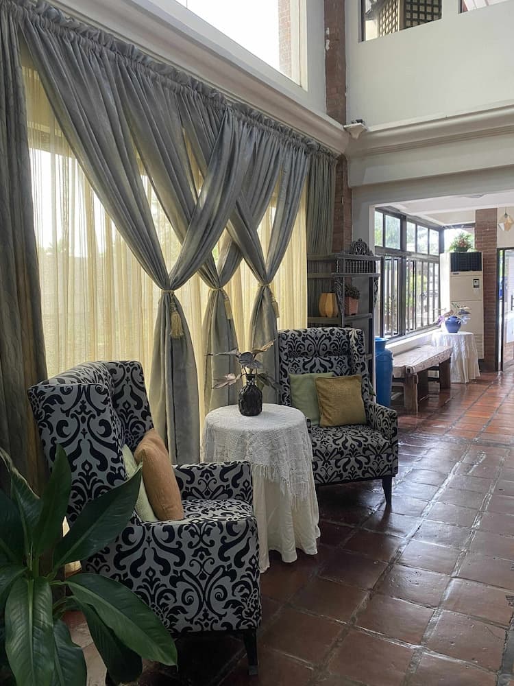 The Palacio de Laoag, Reception, photo 3