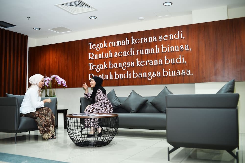 TF Riverside Hotel, Lobby sitting area, photo 5
