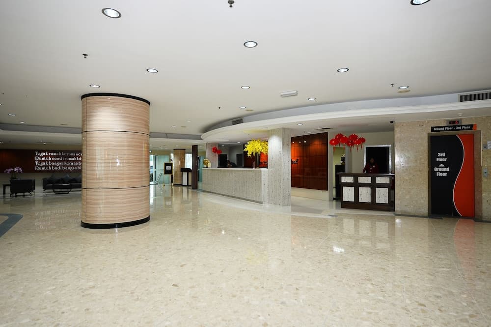 TF Riverside Hotel, Lobby, photo 2