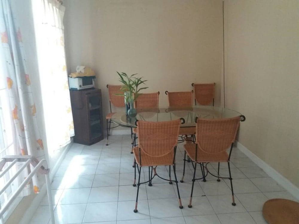 Kota Bunga J, Lobby, photo 2