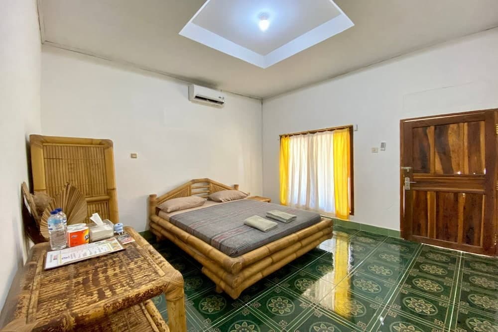 Duyung Rooms and Resto, Room, photo 4