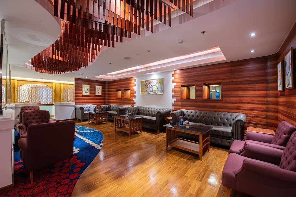 Empress Premier Hotel, Lobby lounge, photo 5