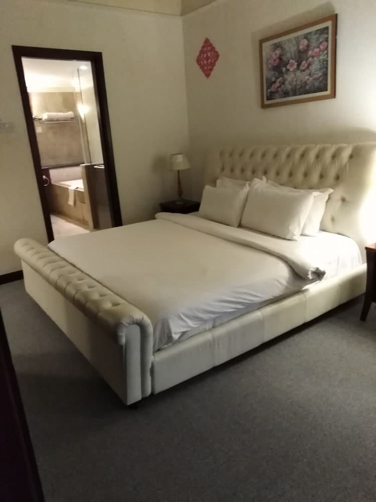 Millennium Service Suite at Times Square, Room, photo 3